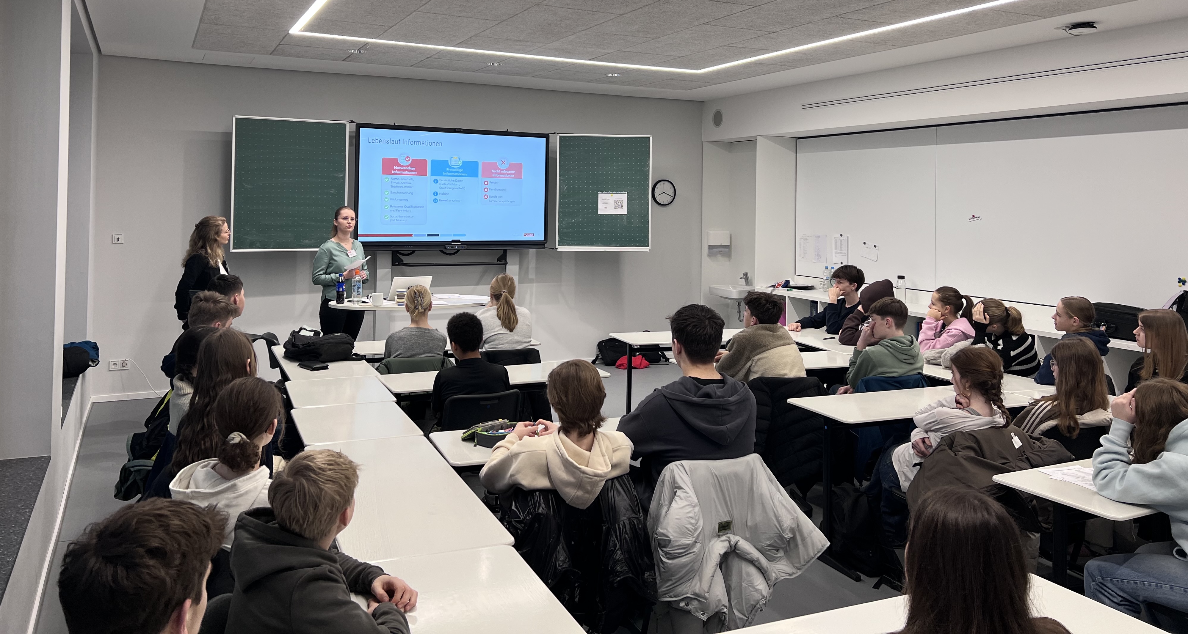 Bewerbungstraining für die Jahrgangsstufe 9 in Kooperation mit dem Telgter Unternehmen Tunstall