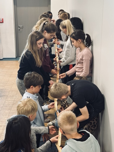 Gedichte der Klasse 5d über die diesjährige Klassenfahrt nach Ahlhorn (Juni 26). 
