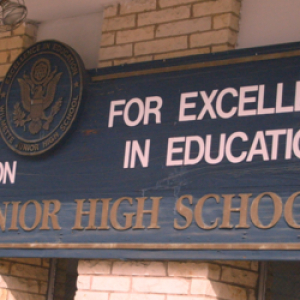 Wilmette Junior High School