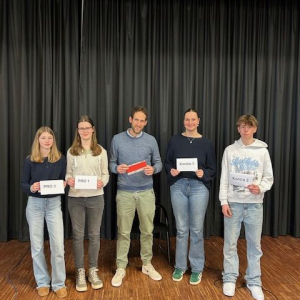 Debatte253